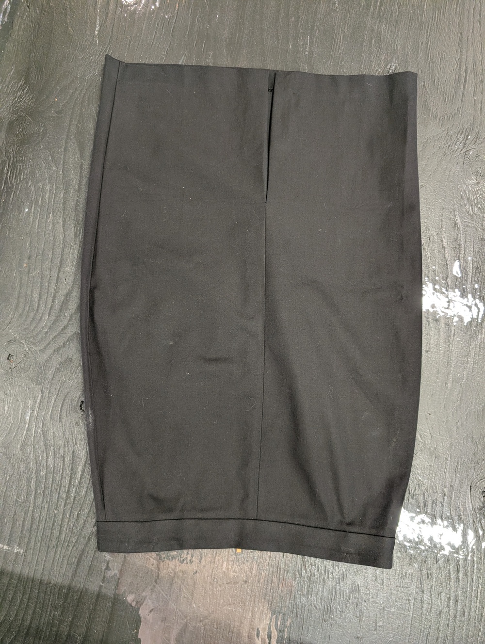 Banana Republic Black Pencil Skirt Size 14